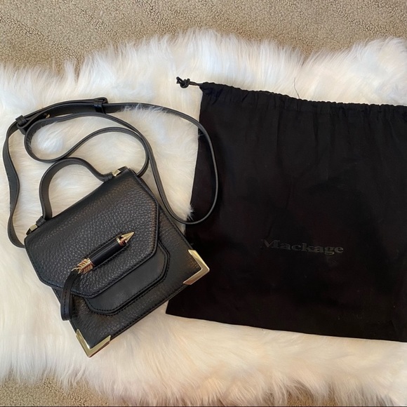 COPY - Mackage bag. Peddled. Good condition - Picture 2 of 3
